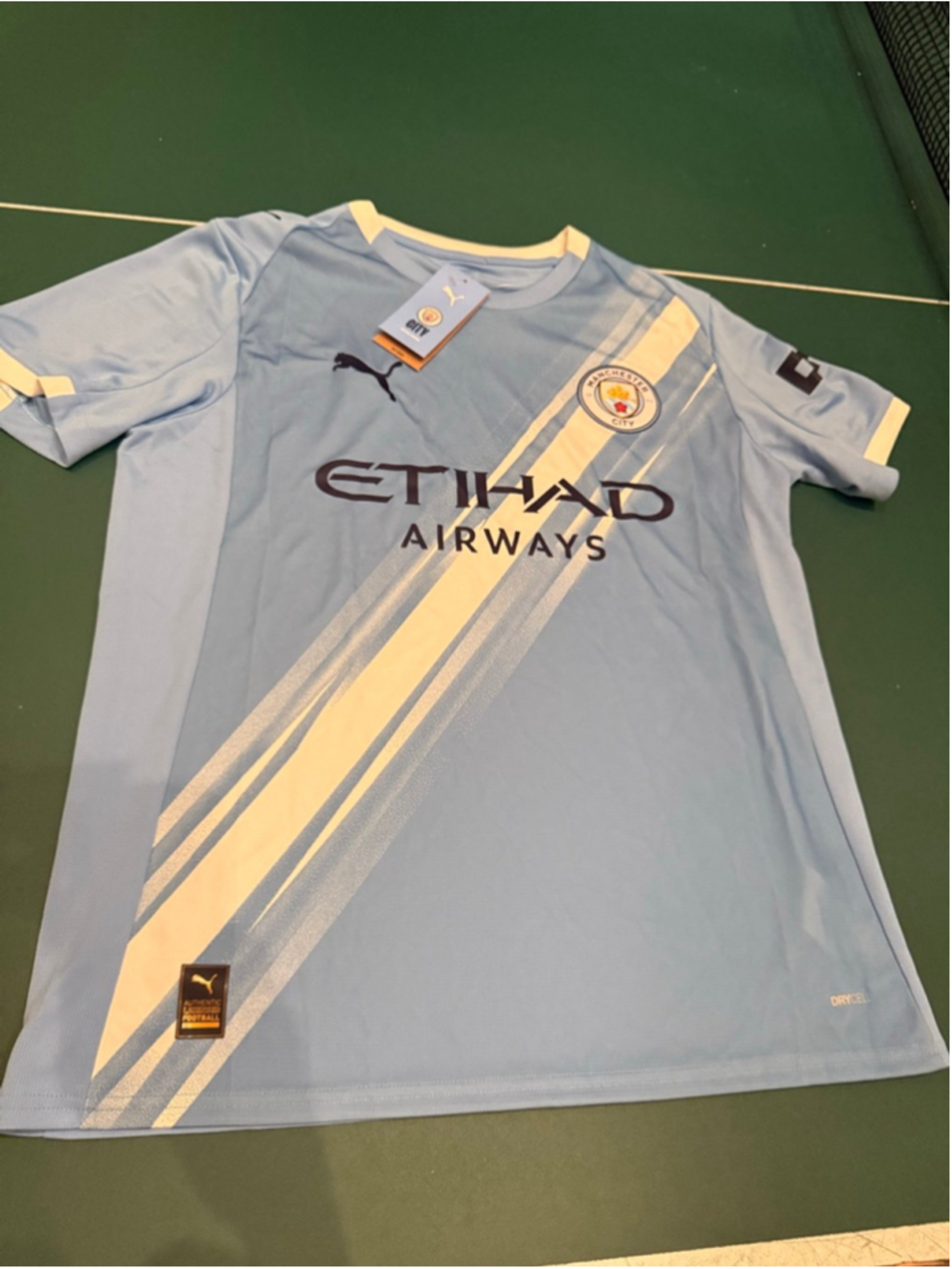 New , 🔵 Puma Manchester City 2025/26 Home Authentic Jersey, size Medium